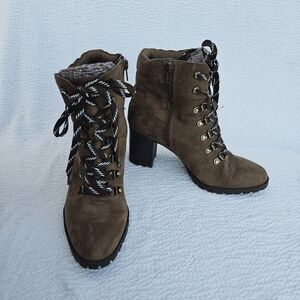 Kelly & Katie Yustin Lace Up Boots Toffee Espresso Size 8.5